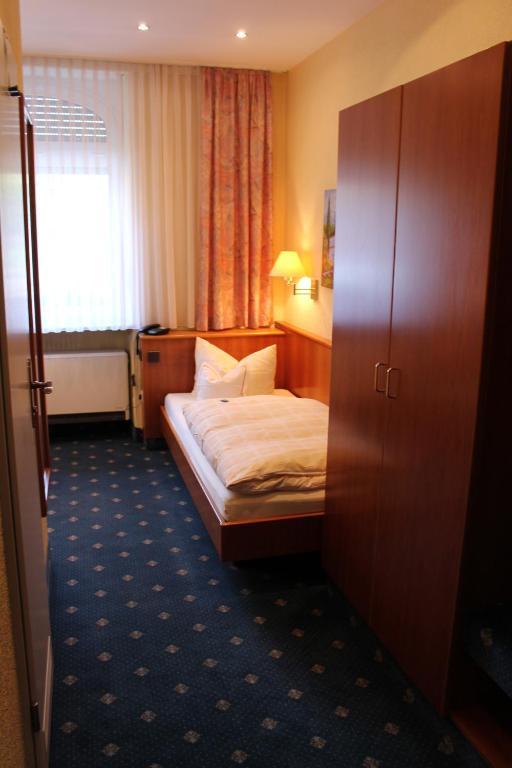 Hotel Luga Norimberk Pokoj fotografie